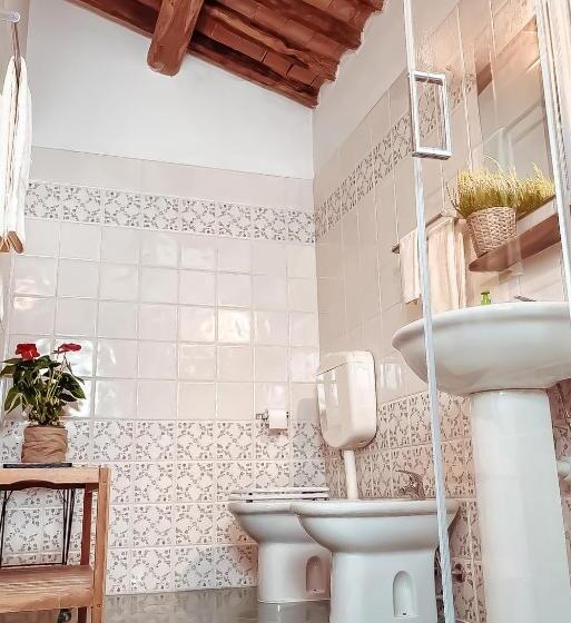 סוויטה משפחתית, Agriturismo Villa Cenami   Big Pool With View