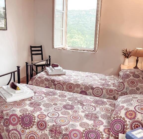 סוויטה משפחתית, Agriturismo Villa Cenami   Big Pool With View