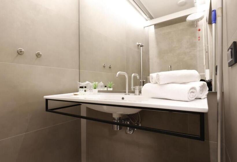 اتاق استاندارد یک نفره, Floramare Health Resort