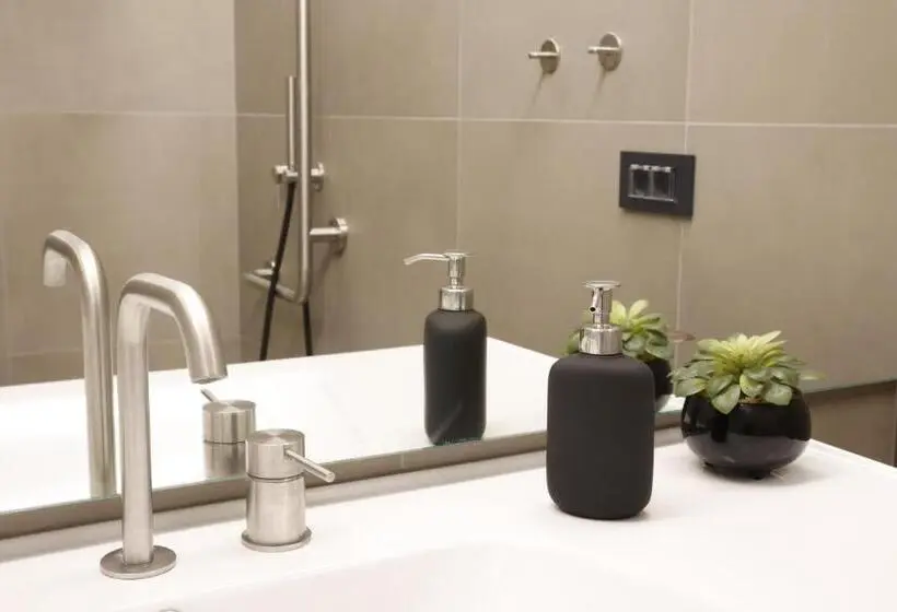 اتاق استاندارد سه نفره, Floramare Health Resort