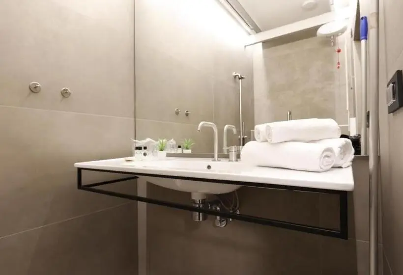 اتاق استاندارد چهار تخته, Floramare Health Resort