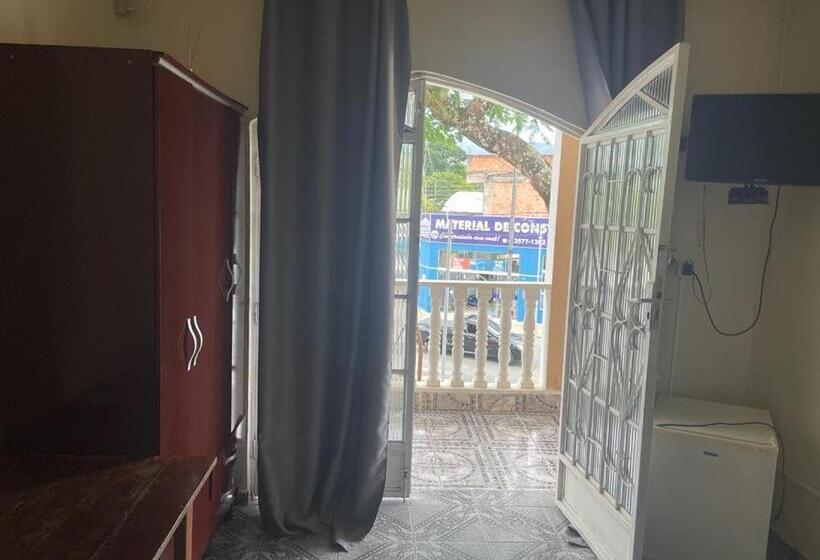 Habitació Estàndard, Lima