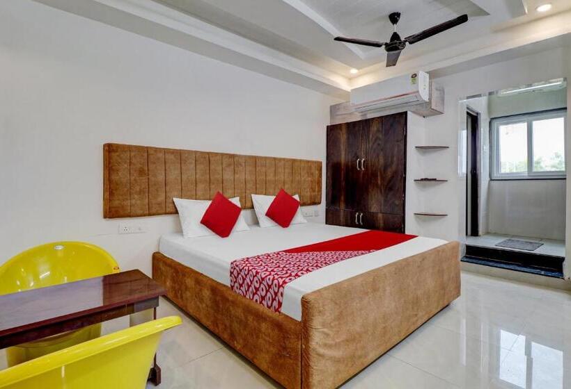 스탠다드 룸, Oyo Sr Grand Lodge