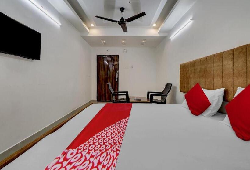 스탠다드 룸, Oyo Sr Grand Lodge