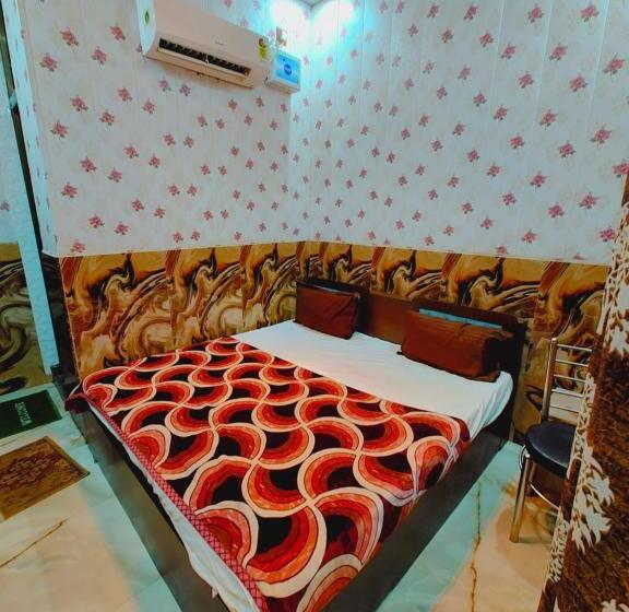 חדר דלוקס, Raghunandan Near Shree Ram Janambhumi