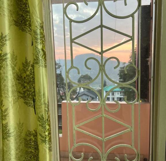 דירה בת חדר שינה 1 עם מרפסת, Sunrise By Namastexplorer