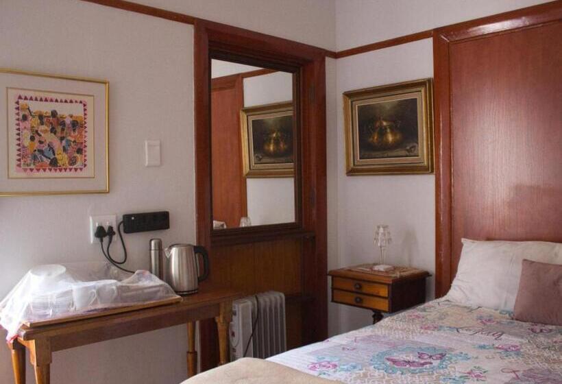 Номер Стандарт Вид на Сад, Linge Longa