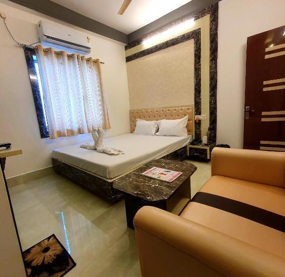اتاق استاندارد با چشم‌انداز استخر, Matri Resort