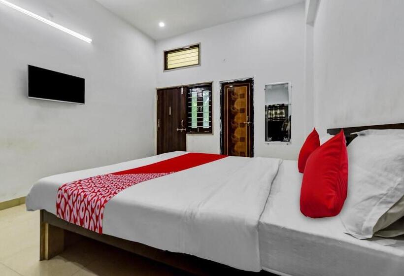 Pokój Trzyosobowy Klasyczny, Oyo Hotel Radhe