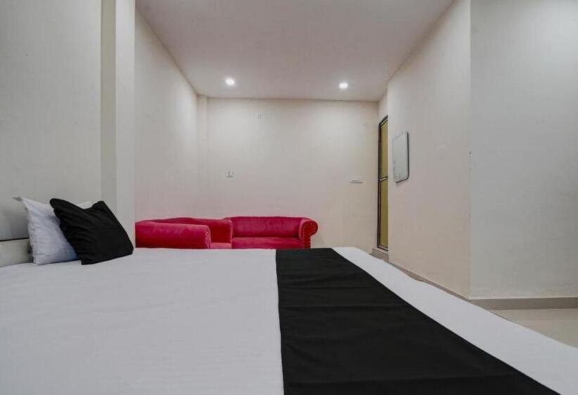 トリプルクラシックルーム, Oyo Hotel Shree Jee Lawan