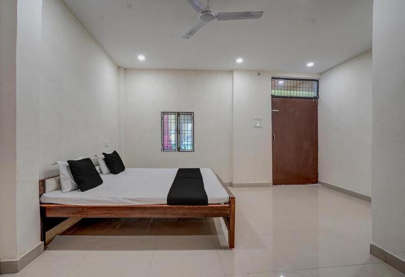Трехместный Номер Классика, Oyo Hotel Shree Jee Lawan