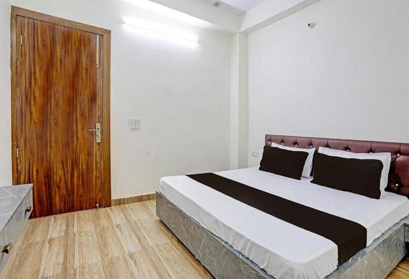 三人经典房间, Oyo Hotel Sky Land