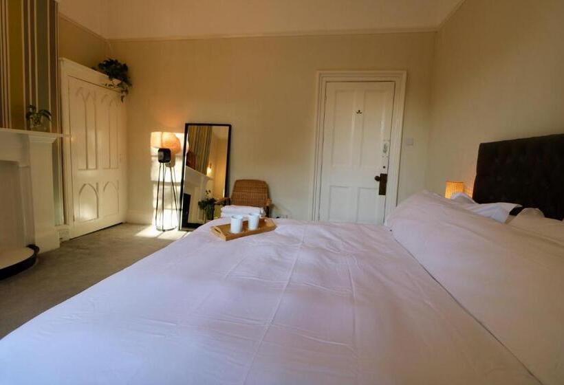 اتاق سوپریور با تخت بزرگ, Mossley Hill Retreat