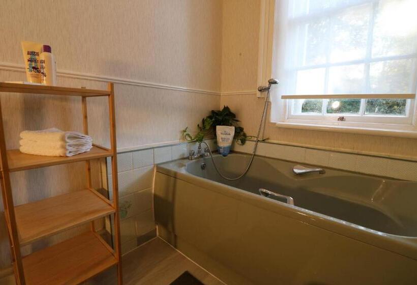 اتاق سوپریور با تخت بزرگ, Mossley Hill Retreat