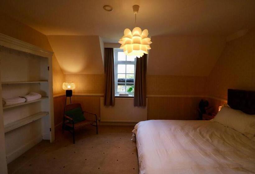 اتاق استاندارد با چشم‌انداز باغ, Mossley Hill Retreat
