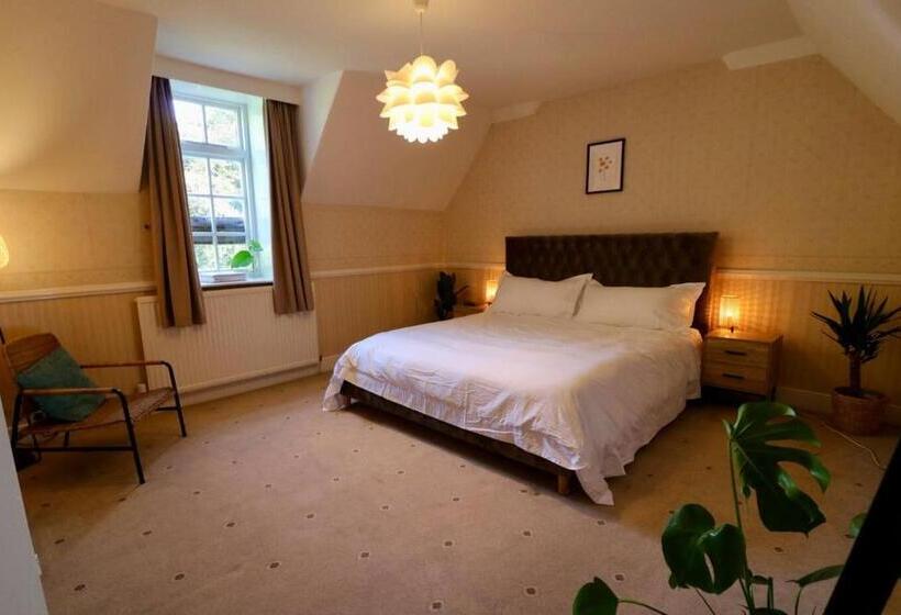 اتاق استاندارد با چشم‌انداز باغ, Mossley Hill Retreat