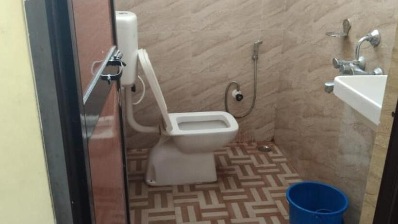 スタンダードルーム, Subhangini Palace