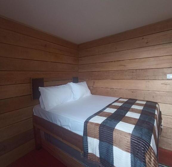 基本三人间, Rancho El Vergel