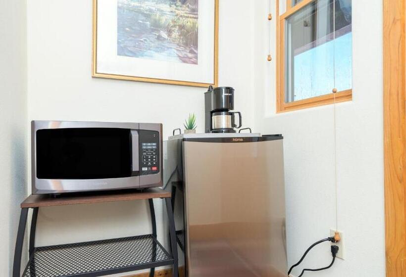 4인용 스탠다드 룸, Bear Creek Lodge 309c By Alpine Lodging Telluride