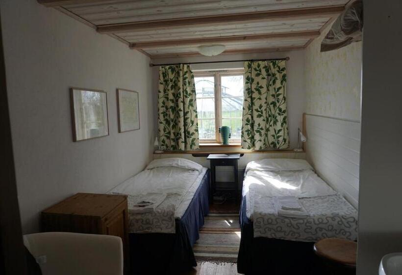 스탠다드 룸, Adagio På österlen