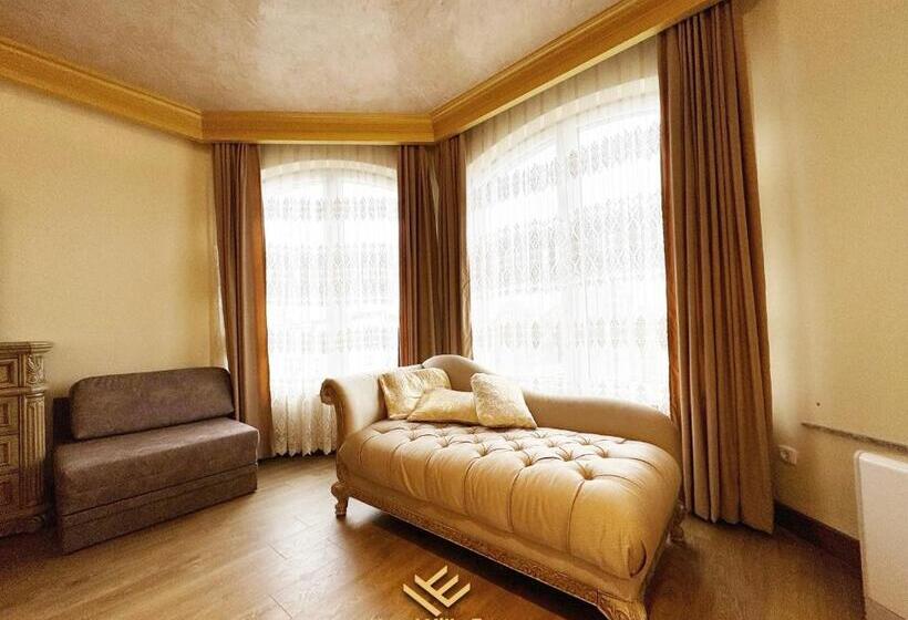 اتاق استاندارد با تخت بزرگ, Era