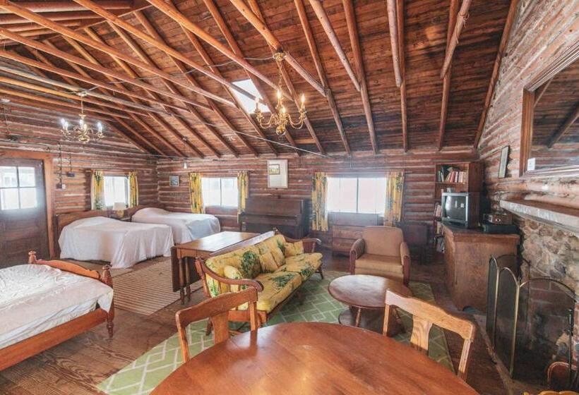 Полулюкс с Балконом, Ogontz Rustic Resort