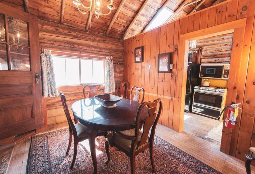 高级套房, Ogontz Rustic Resort