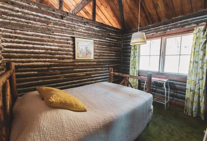 1 Bedroom Apartment Lake View, Ogontz Rustic Resort