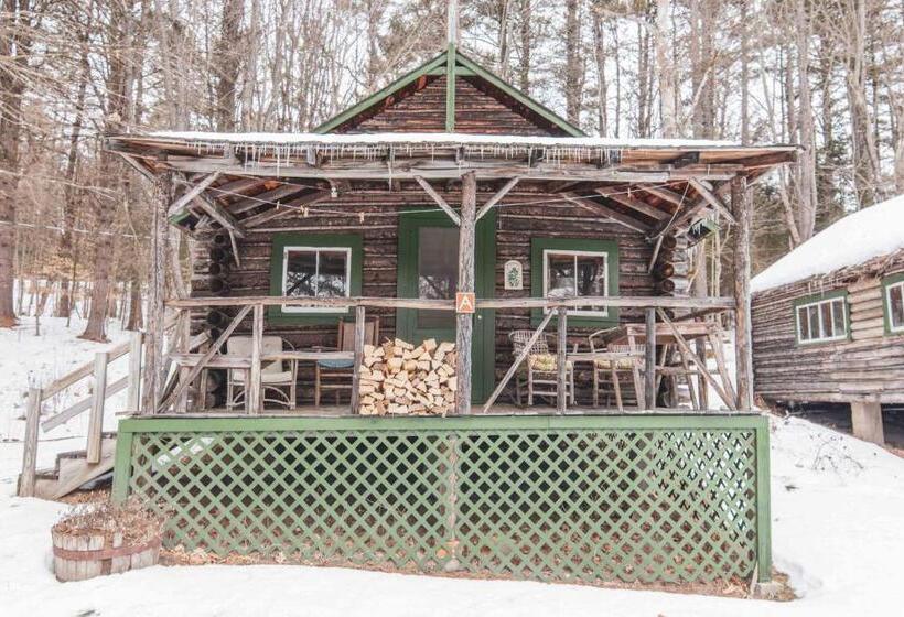 Suite with lake view, Ogontz Rustic Resort