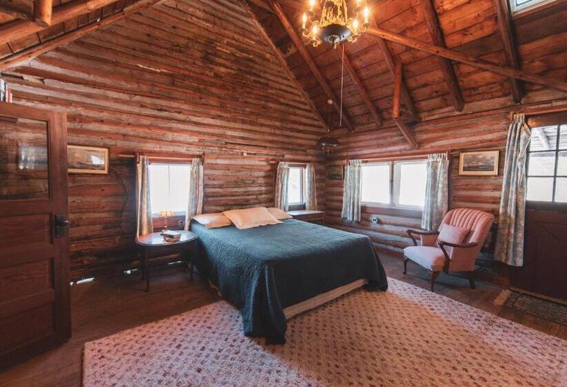 高级套房, Ogontz Rustic Resort