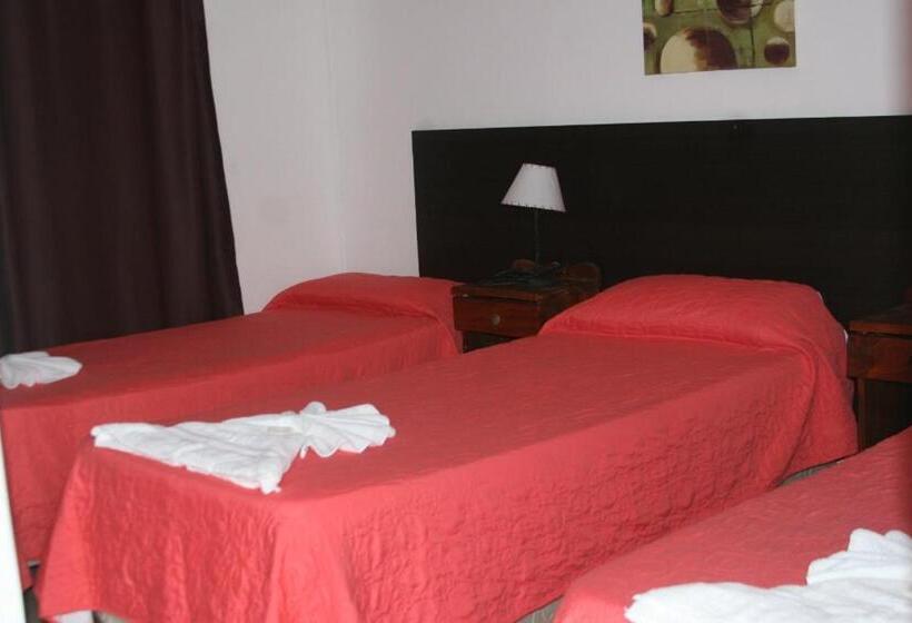 Четырехместный Номер Стандарт, Palmas Del Lago