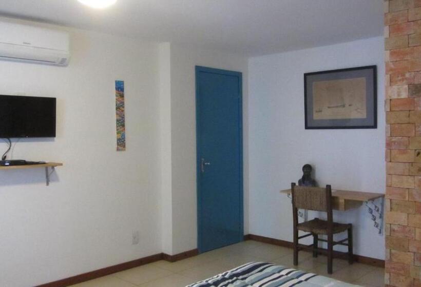 Номер Стандарт, A Casa Do Vizinho