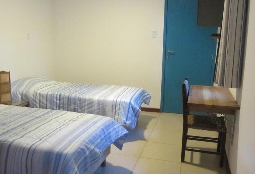 Номер Стандарт, A Casa Do Vizinho