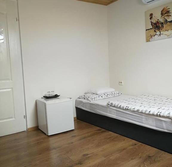 スタンダードルーム, Manoka Guest House