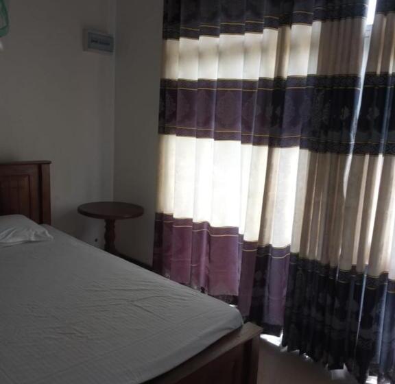 标准间, Sujith Guesthouse