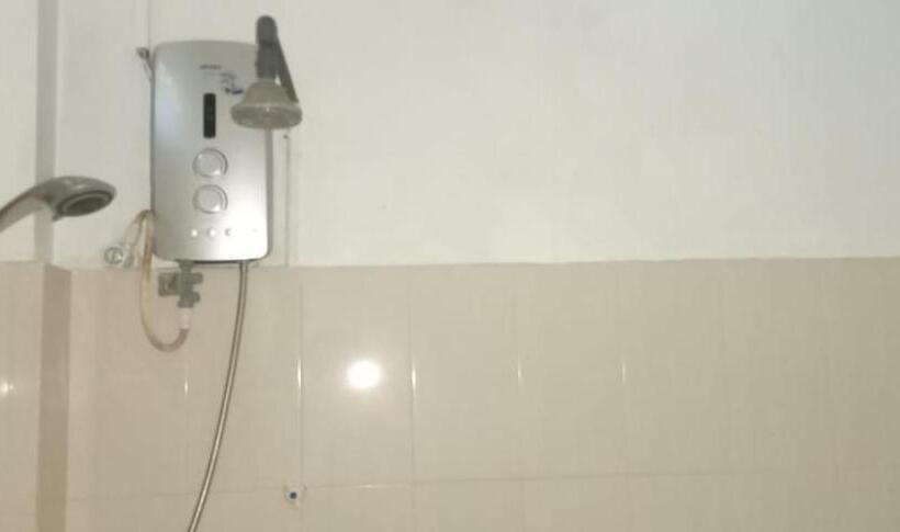 带阳台的豪华间, Sujith Guesthouse