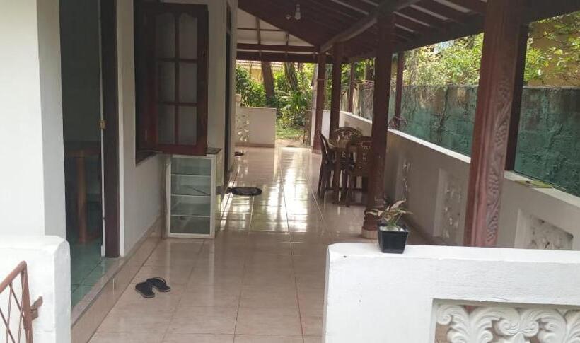 豪华房间, Sujith Guesthouse