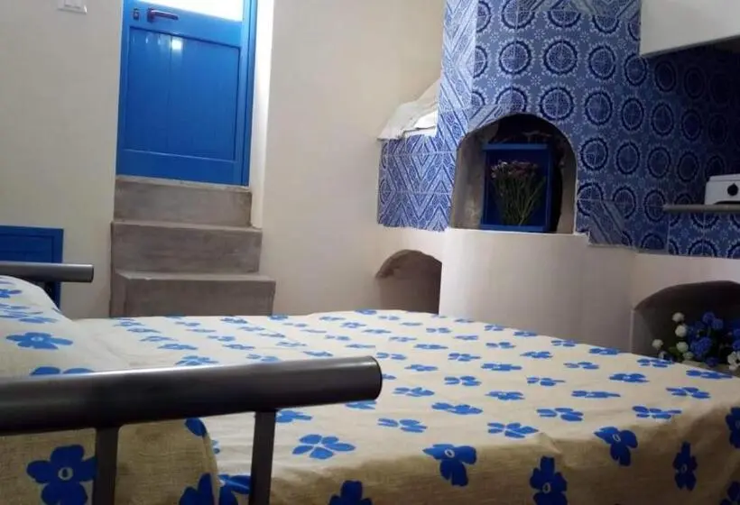 Standard-studio Terassi, The Twins Rooms In Marettimo 1