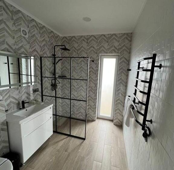 חדר סופריור לארבעה, Glіbіvka Family Park