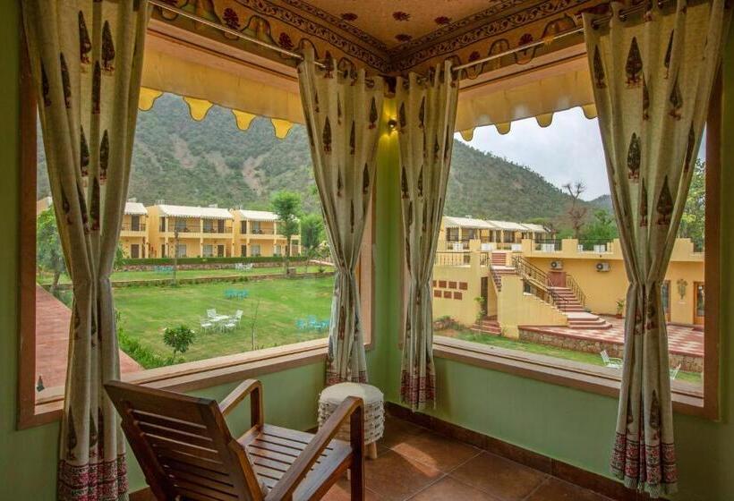جناح مطل على البحيرة, Ratan Villas Sariska
