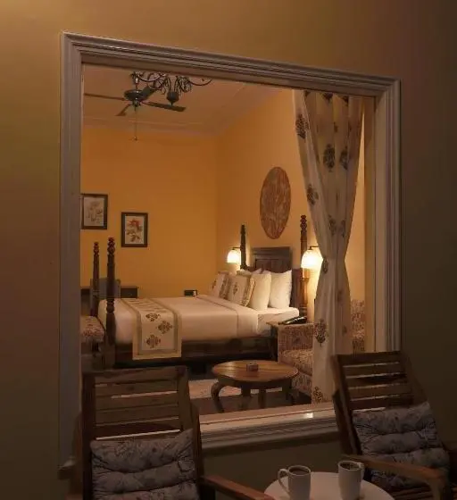 Villa 1 Makuuhuone Puutarhanäkymä, Ratan Villas Sariska