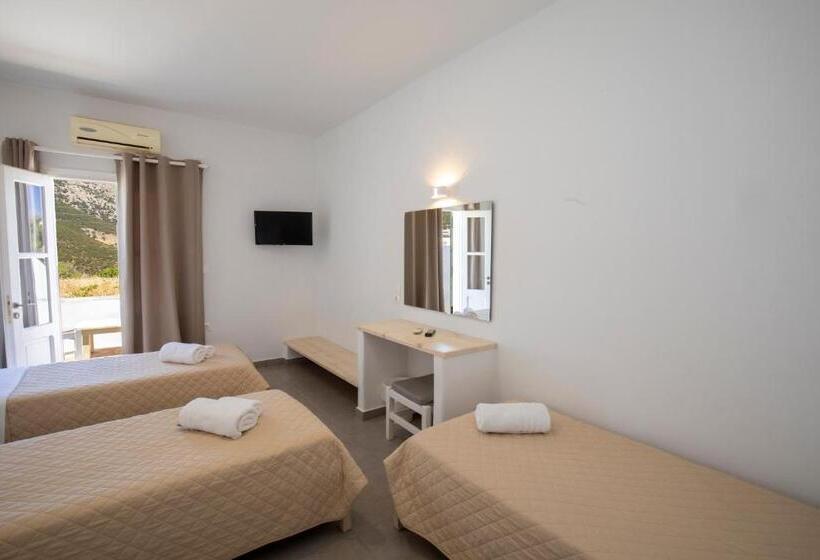 חדר סטנדרט לשלושה, Galini Sifnos