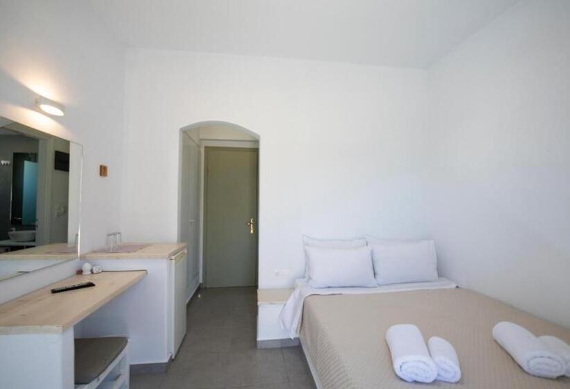 חדר אקונומי, Galini Sifnos