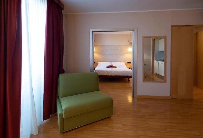 סוויטת ג'וניור, Albaresidence Masera26