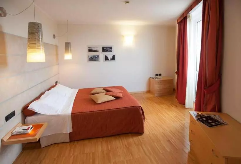 Sviitti, Albaresidence Masera26