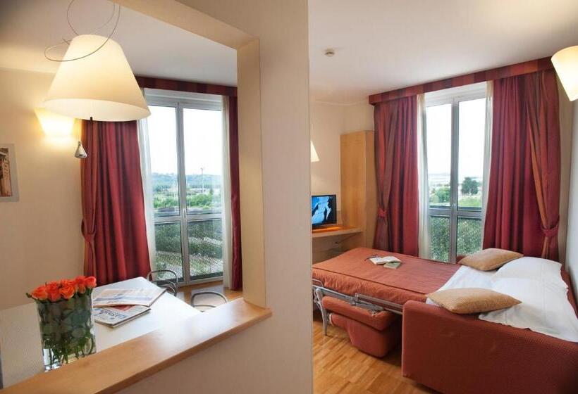 סוויטה, Albaresidence Masera26