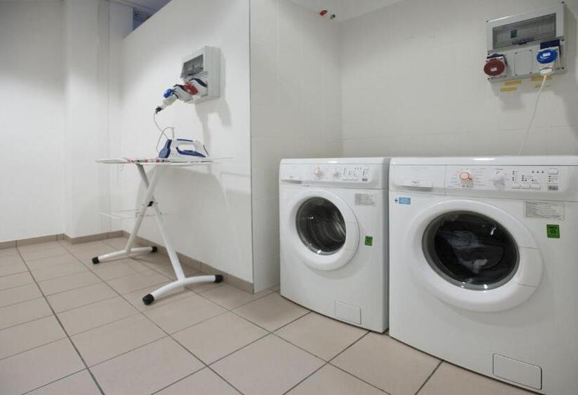 סוויטה עם טרסה, Albaresidence Masera26