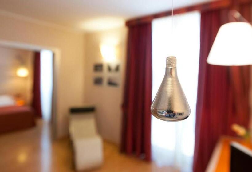 סוויטת ג'וניור, Albaresidence Masera26