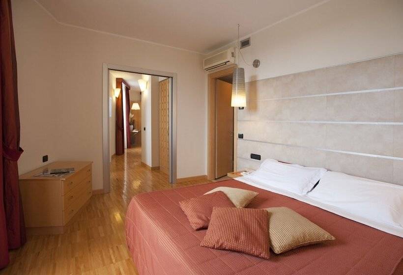 סוויטה, Albaresidence Masera26