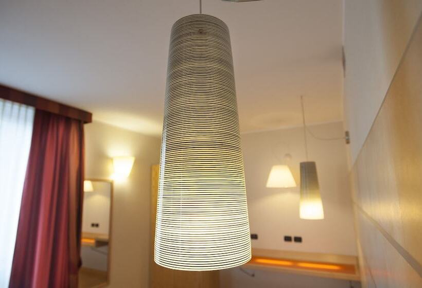 סוויטה עם טרסה, Albaresidence Masera26